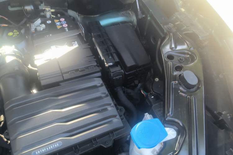 Used Volkswagen Tayron 2025 Tharu L 330TSI Two-Wheel Drive Elite City Package Engine Bay Left