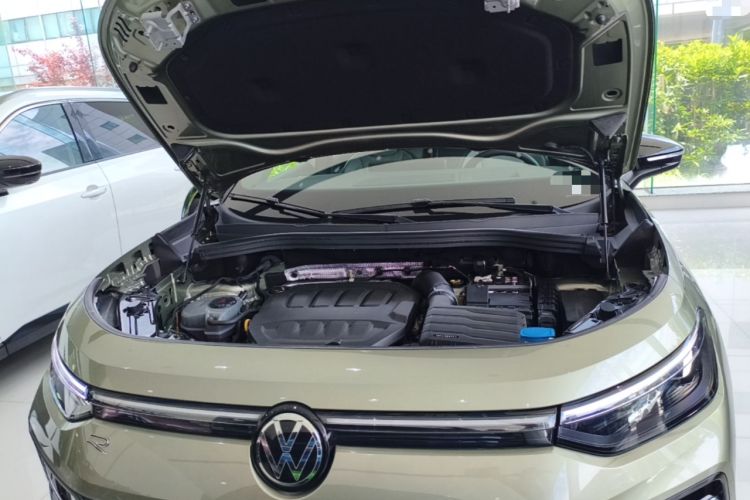 Used Volkswagen Tayron 2025 Tiguan L 380TSI 4Motion Luxury Engine Bay