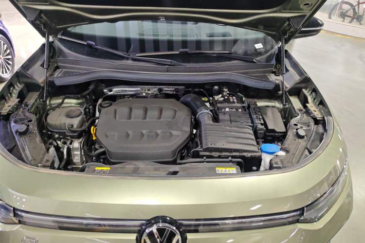 Used Volkswagen Tayron 2025 Tiguan L 380TSI 4Motion Luxury Easy Package Engine Bay