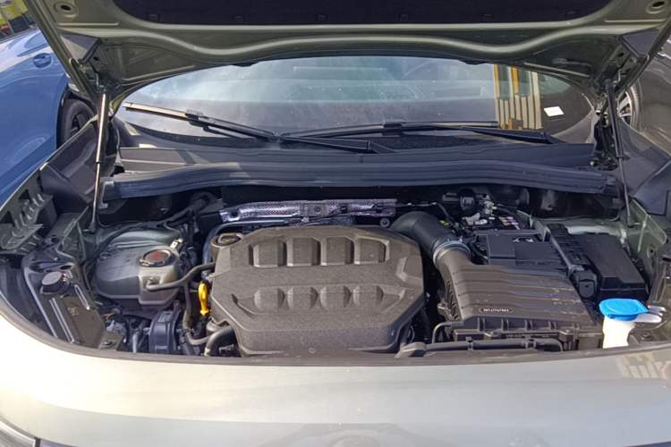 Used Volkswagen Tayron 2025 Tiguan L 380TSI 4Motion Luxury Easy Package Engine Bay