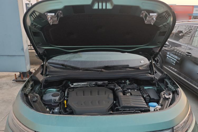 Used Volkswagen Tayron 2025 Tharu L 330TSI Two-Wheel Drive Elite City Package Engine Bay