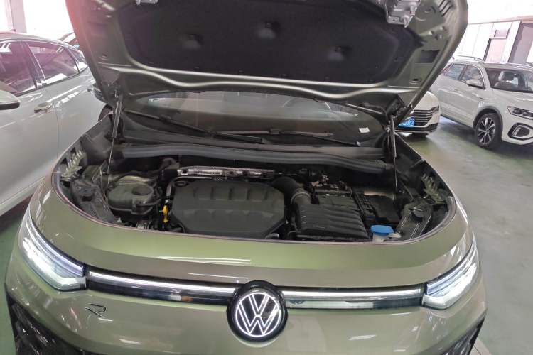 Used Volkswagen Tayron 2025 Tiguan L 380TSI 4Motion Luxury Easy Package Engine Bay