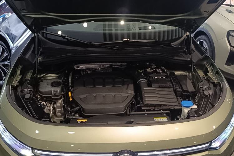 Used Volkswagen Tayron 2025 Tiguan L 380TSI 4Motion Luxury Easy Package Engine Bay
