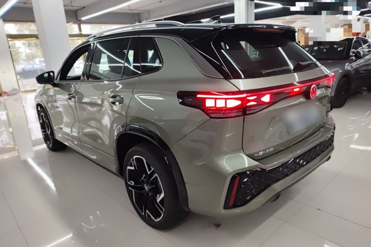 Used Volkswagen Tayron 2025 Tiguan L 380TSI 4Motion Luxury Exterior 2