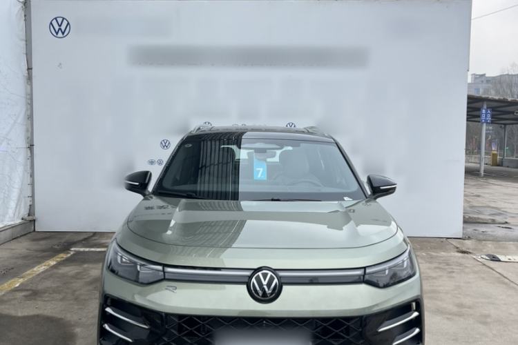 Used Volkswagen Tayron 2025 Tiguan L 380TSI 4Motion Luxury Easy Package Exterior 3