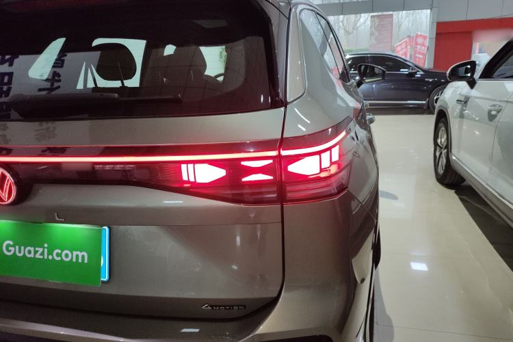 Used Volkswagen Tayron 2025 Tiguan L 380TSI 4Motion Luxury Exterior 3