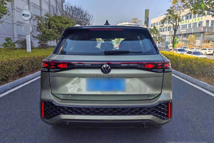 Used Volkswagen Tayron 2025 Tiguan L 380TSI 4Motion Luxury Easy Package Exterior 4