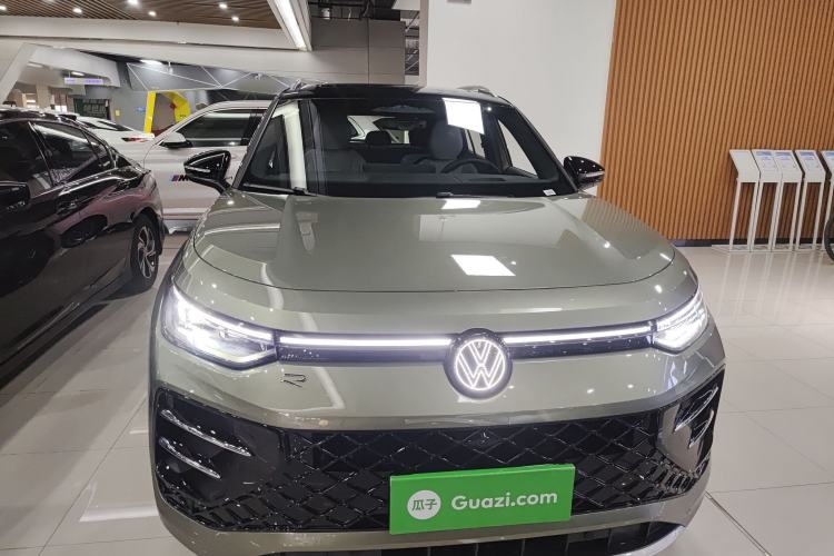 Used Volkswagen Tayron 2025 Tiguan L 380TSI 4Motion Luxury Easy Package Front