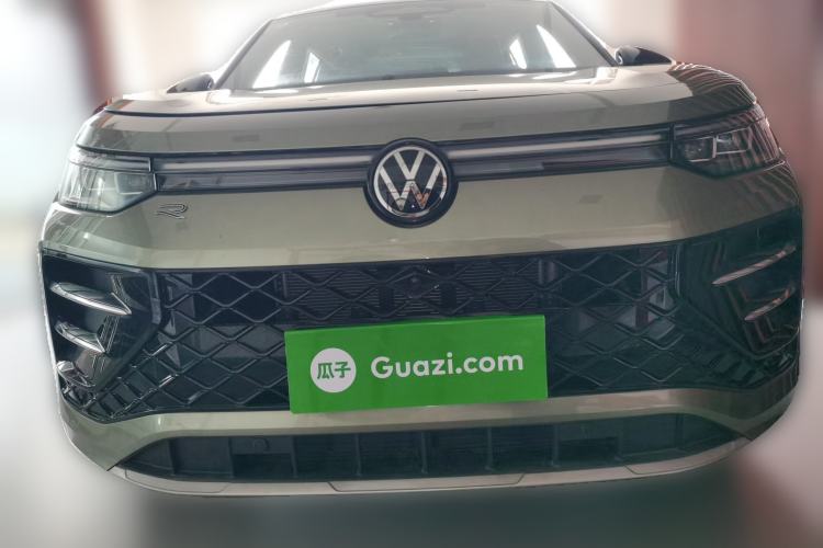 Used Volkswagen Tayron 2025 Tiguan L 380TSI 4Motion Luxury Front