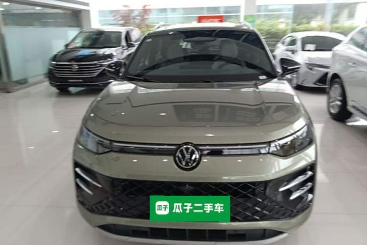 Used Volkswagen Tayron 2025 Tiguan L 380TSI 4Motion Luxury Front