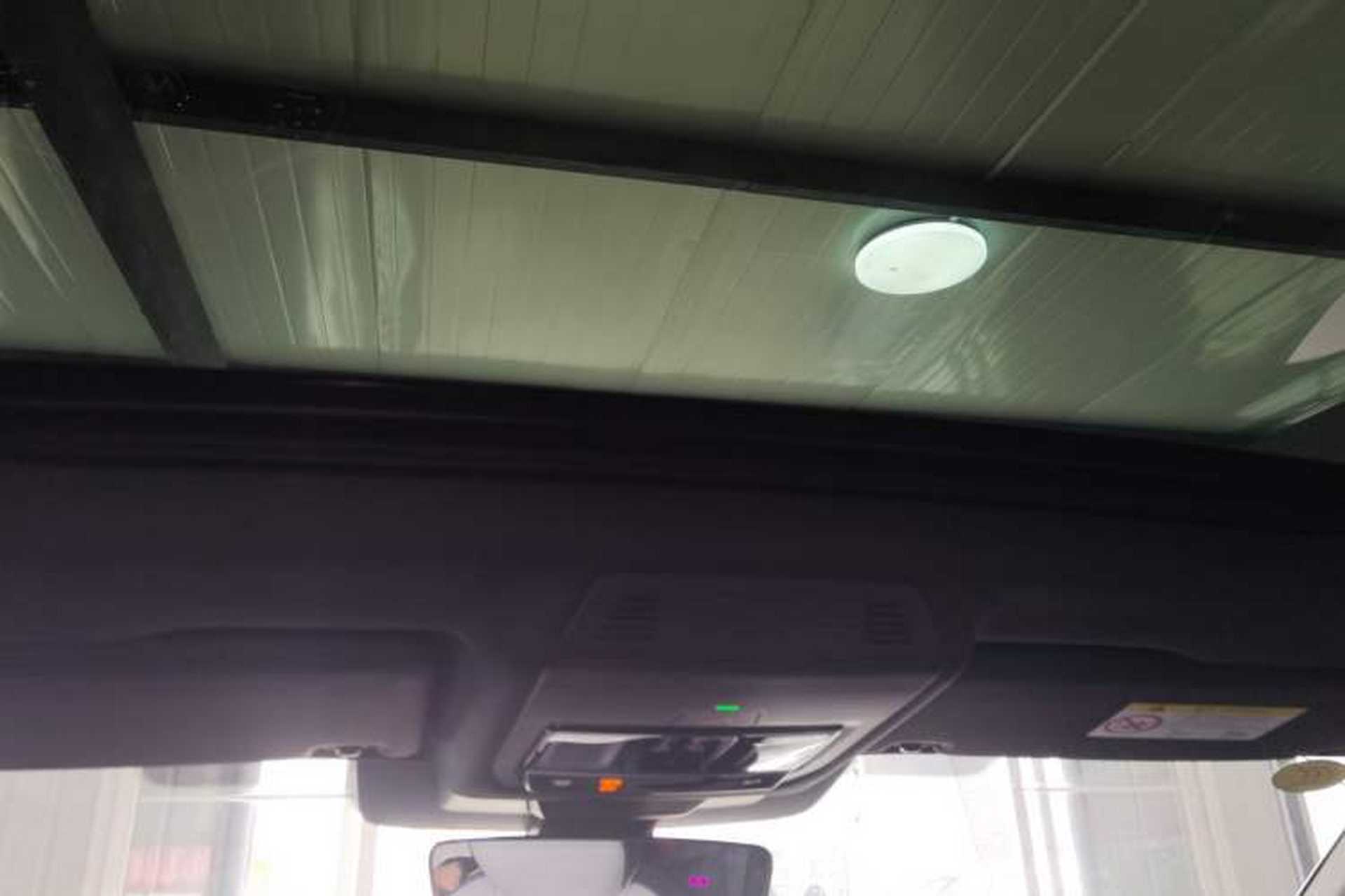 Used Volkswagen Tayron 2025 Tiguan L 380TSI 4Motion Luxury Easy Package Headliner