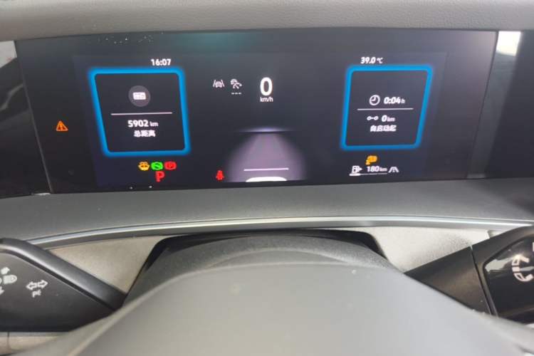 Used Volkswagen Tayron 2025 Tiguan L 380TSI 4Motion Luxury Easy Package Instrument Cluster