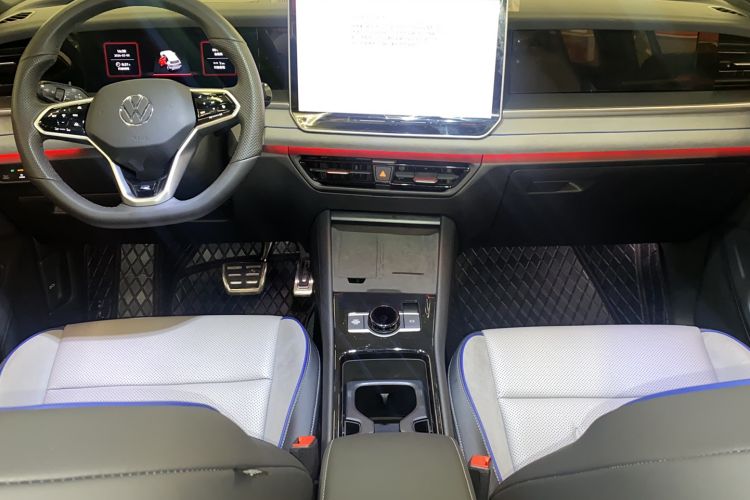 Used Volkswagen Tayron 2025 Tiguan L 380TSI 4Motion Luxury Easy Package Interior 3