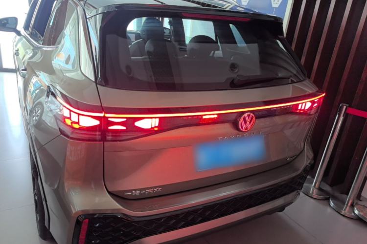 Used Volkswagen Tayron 2025 Tiguan L 380TSI 4Motion Luxury Rear