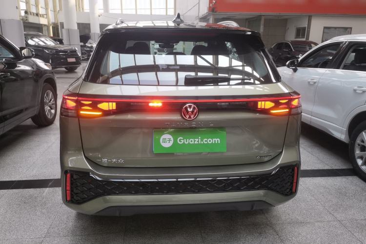 Used Volkswagen Tayron 2025 Tiguan L 380TSI 4Motion Luxury Easy Package Rear