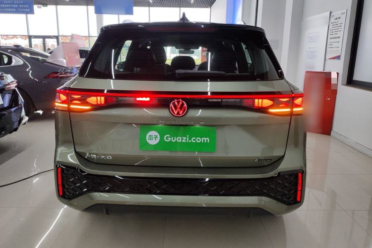 Used Volkswagen Tayron 2025 Tiguan L 380TSI 4Motion Luxury Easy Package Rear