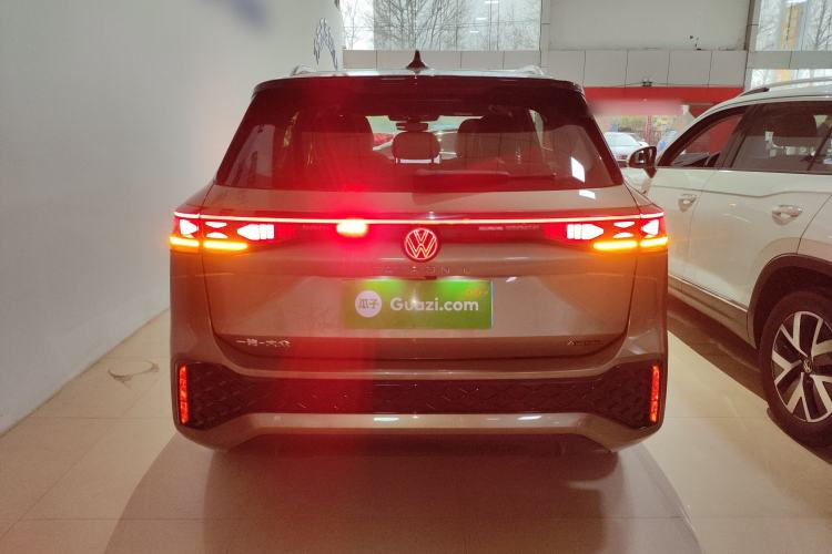 Used Volkswagen Tayron 2025 Tiguan L 380TSI 4Motion Luxury Rear
