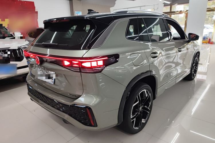 Used Volkswagen Tayron 2025 Tiguan L 380TSI 4Motion Luxury Rear Right 45 Deg