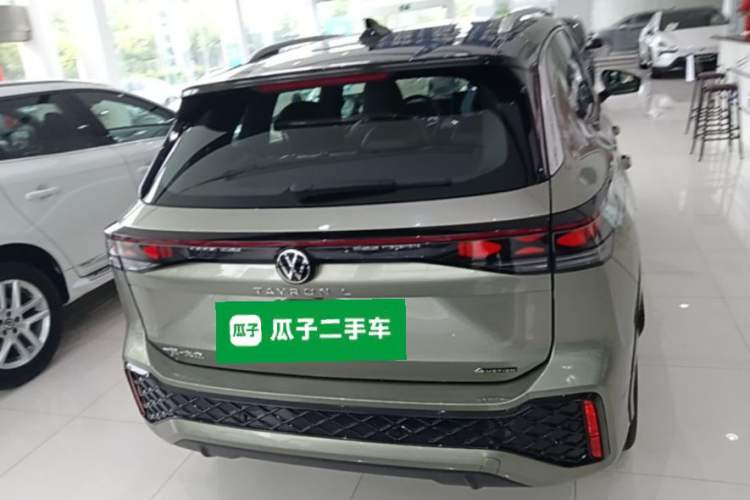Used Volkswagen Tayron 2025 Tiguan L 380TSI 4Motion Luxury Rear