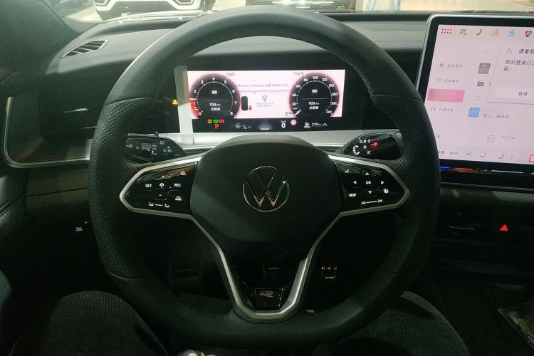 Used Volkswagen Tayron 2025 Tiguan L 380TSI 4Motion Luxury Easy Package Steering Wheel