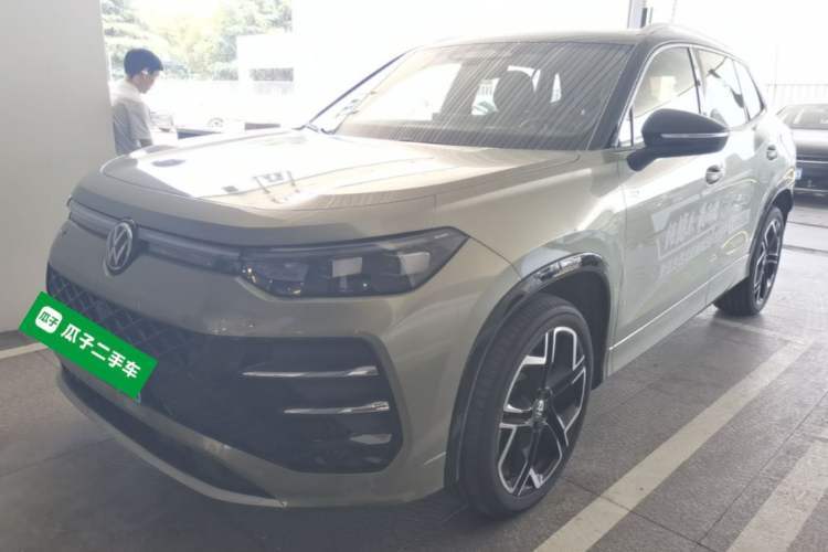 Used Volkswagen Tayron 2025 Tiguan L 380TSI 4Motion Luxury Easy Package Guazi used car, China used car export, Used car for sale, Used cars, Cheapest cars for sale