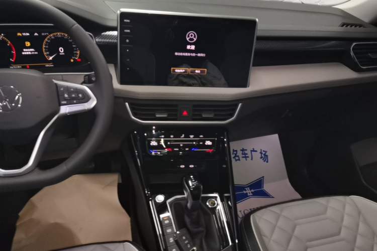 Used Volkswagen Tayron 2025 Zhongxiang Version 300TSI Audio And AC Panel