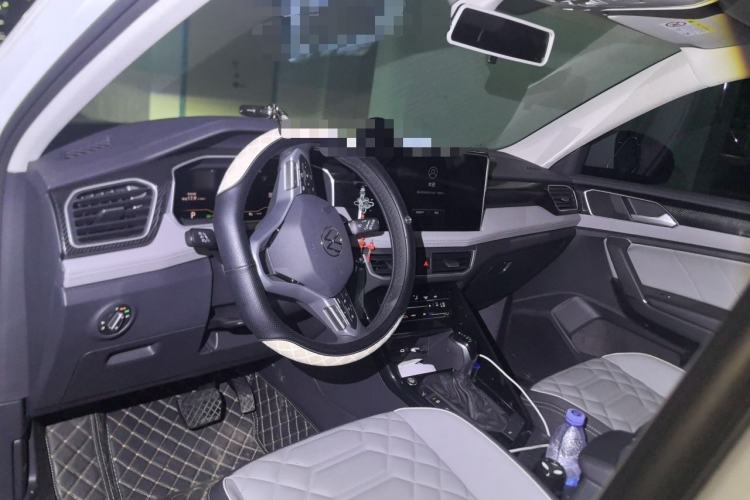 Used Volkswagen Tayron 2025 Zhongxiang Version 300TSI Center Console