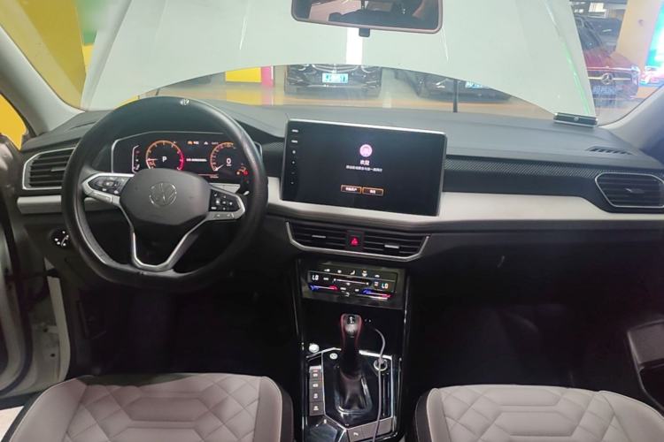 Used Volkswagen Tayron 2025 Zhongxiang Version 300TSI Center Console