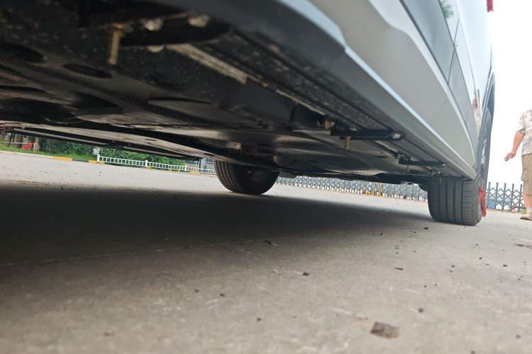 Used Volkswagen Tayron 2025 Tiguan L 330TSI Two-Wheel-Drive Elite Chassis Rear Right