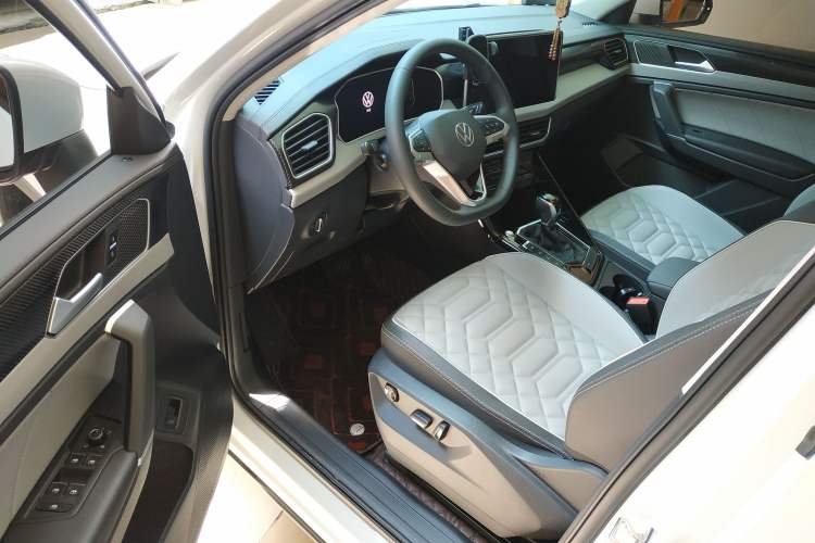 Used Volkswagen Tayron 2025 Zhongxiang Version 300TSI Driver Seat