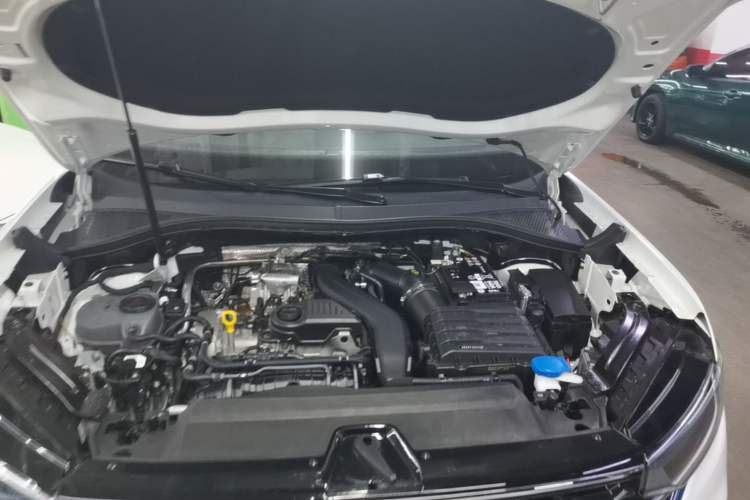 Used Volkswagen Tayron 2025 Zhongxiang Version 300TSI Engine Bay