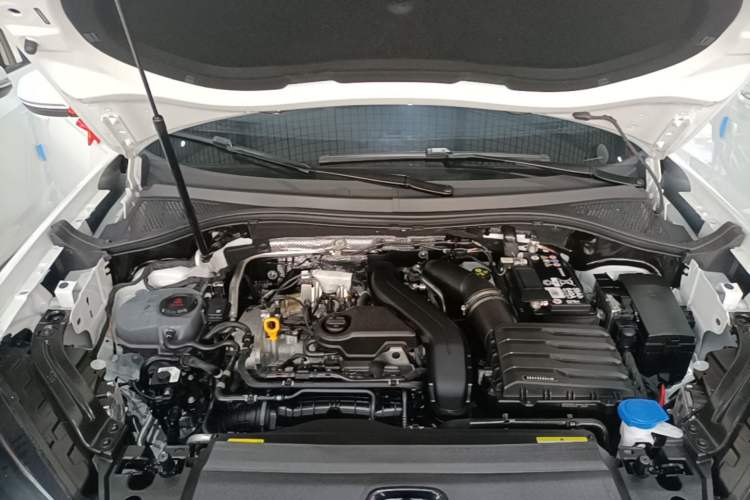 Used Volkswagen Tayron 2025 Zhongxiang Version 300TSI Engine Bay