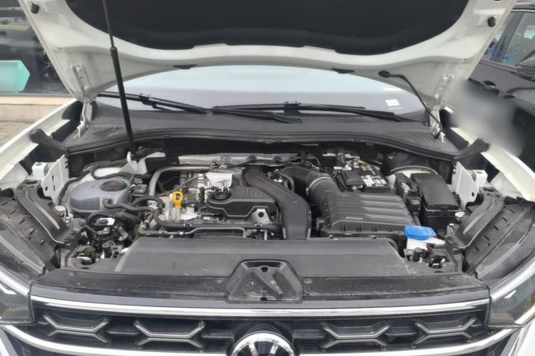 Used Volkswagen Tayron 2025 Zhongxiang Version 300TSI Engine Bay