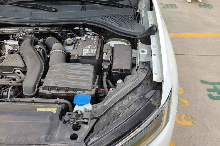 Used Volkswagen Tayron 2025 Zhongxiang Version 300TSI Engine Bay Left