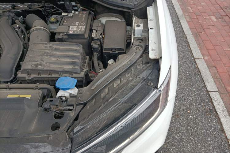 Used Volkswagen Tayron 2025 Zhongxiang Version 300TSI Engine Bay Left