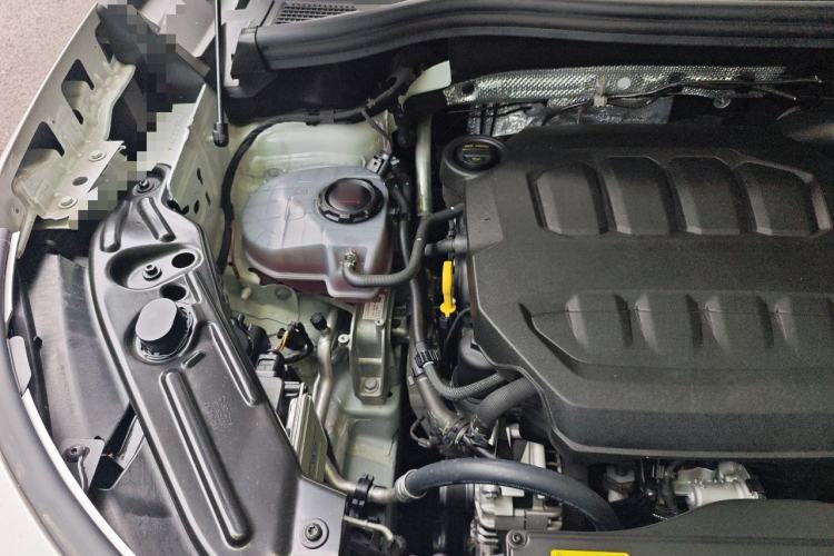 Used Volkswagen Tayron 2025 Tharu L 330TSI Two-Wheel Drive Elite City Package Engine Bay Right