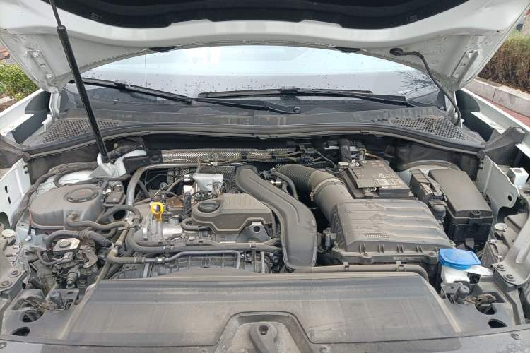 Used Volkswagen Tayron 2025 Zhongxiang Version 300TSI Engine Bay
