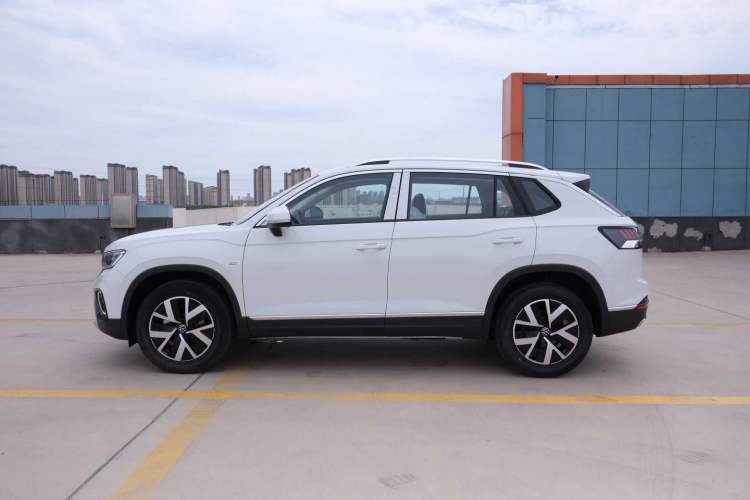 Used Volkswagen Tayron 2025 Zhongxiang Version 300TSI Exterior 4