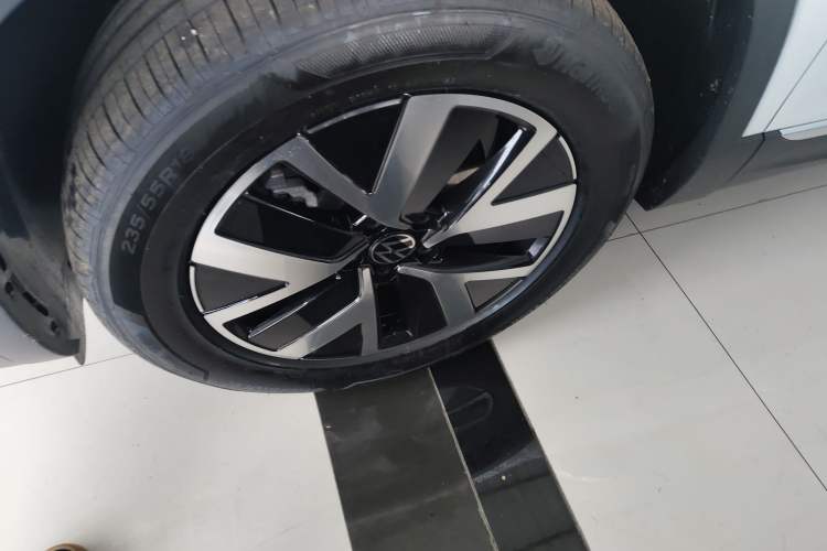 Used Volkswagen Tayron 2025 Facelifted Model, Popular Version, 300TSI Exterior 4