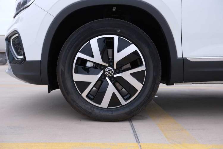 Used Volkswagen Tayron 2025 Zhongxiang Version 300TSI Exterior 9
