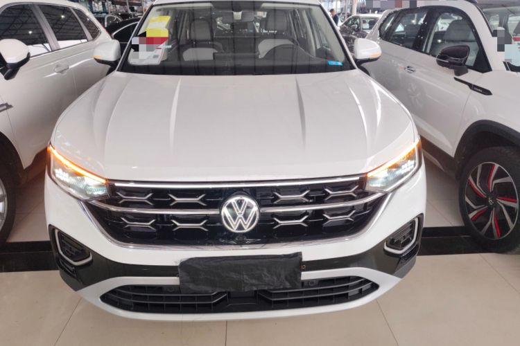 Used Volkswagen Tayron 2025 Facelifted Model, Popular Version, 300TSI Front
