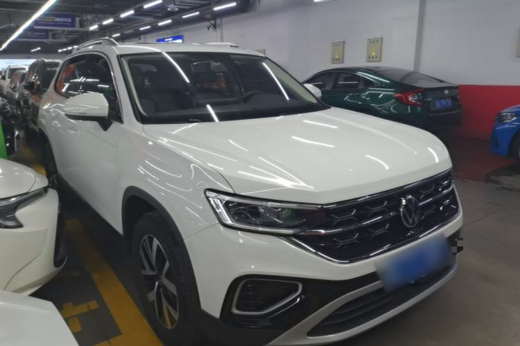 Used Volkswagen Tayron 2025 Zhongxiang Version 300TSI Front Right 45 Deg