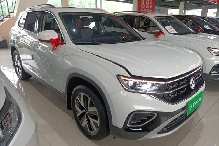 Used Volkswagen Tayron 2025 Zhongxiang Version 300TSI Front Right 45 Deg
