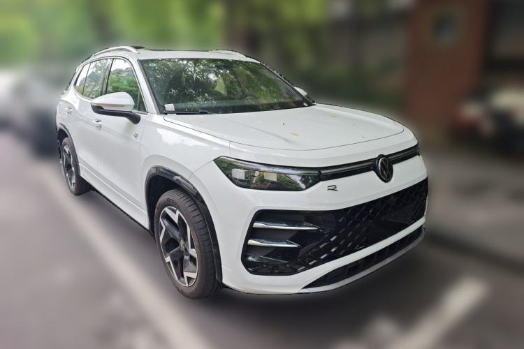 Used Volkswagen Tayron 2025 Tharu L 330TSI Two-Wheel Drive Elite City Package Front Right 45 Deg