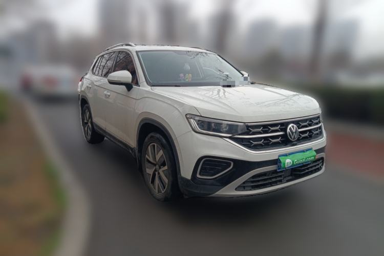 Used Volkswagen Tayron 2025 Zhongxiang Version 300TSI Front Right 45 Deg