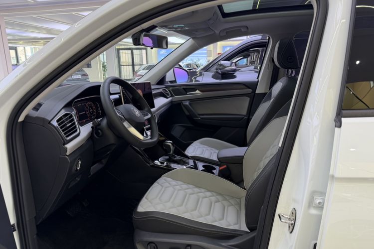 Used Volkswagen Tayron 2025 Zhongxiang Version 300TSI Interior 2