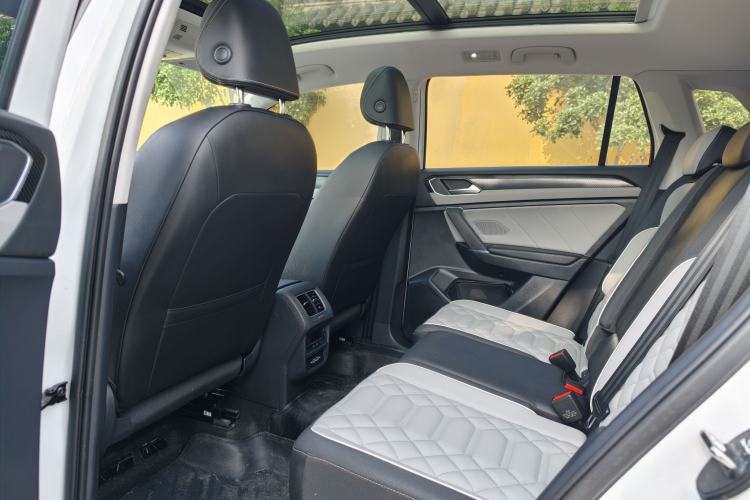 Used Volkswagen Tayron 2025 Zhongxiang Version 300TSI Interior 2