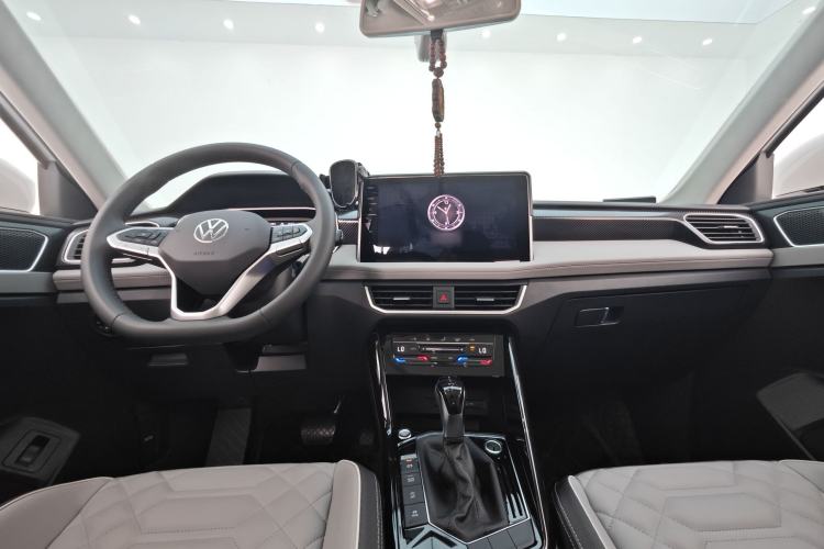 Used Volkswagen Tayron 2025 Zhongxiang Version 300TSI Interior 4