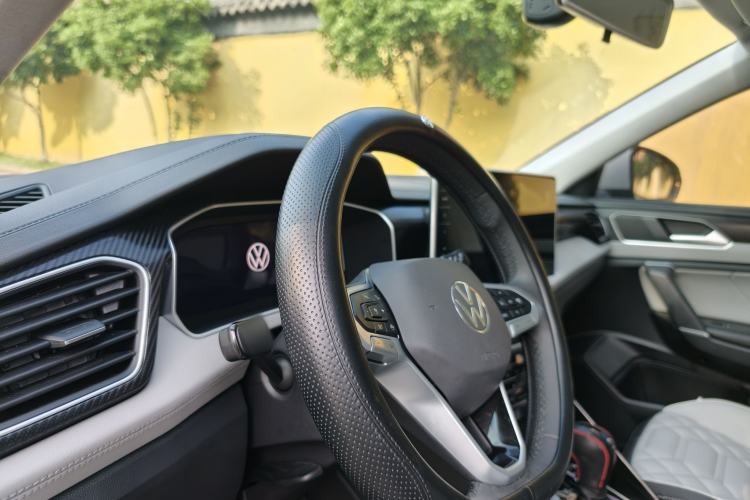 Used Volkswagen Tayron 2025 Zhongxiang Version 300TSI Interior 4