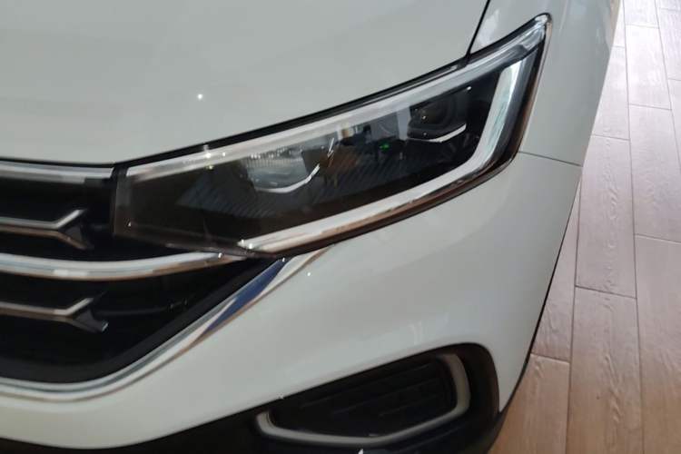 Used Volkswagen Tayron 2025 Zhongxiang Version 300TSI Left Front Headlight